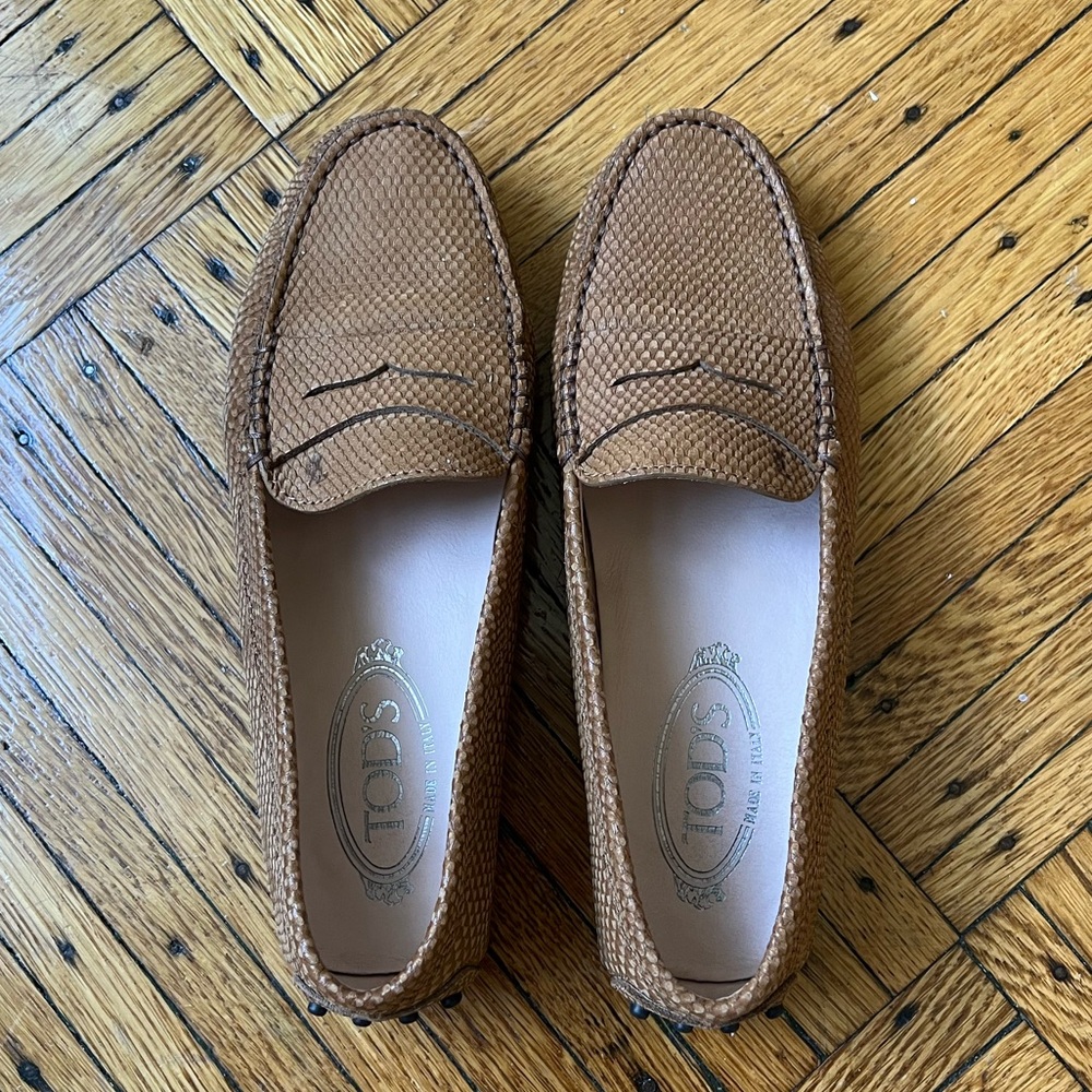 Tods Size 36 Gommino Driving Shoes